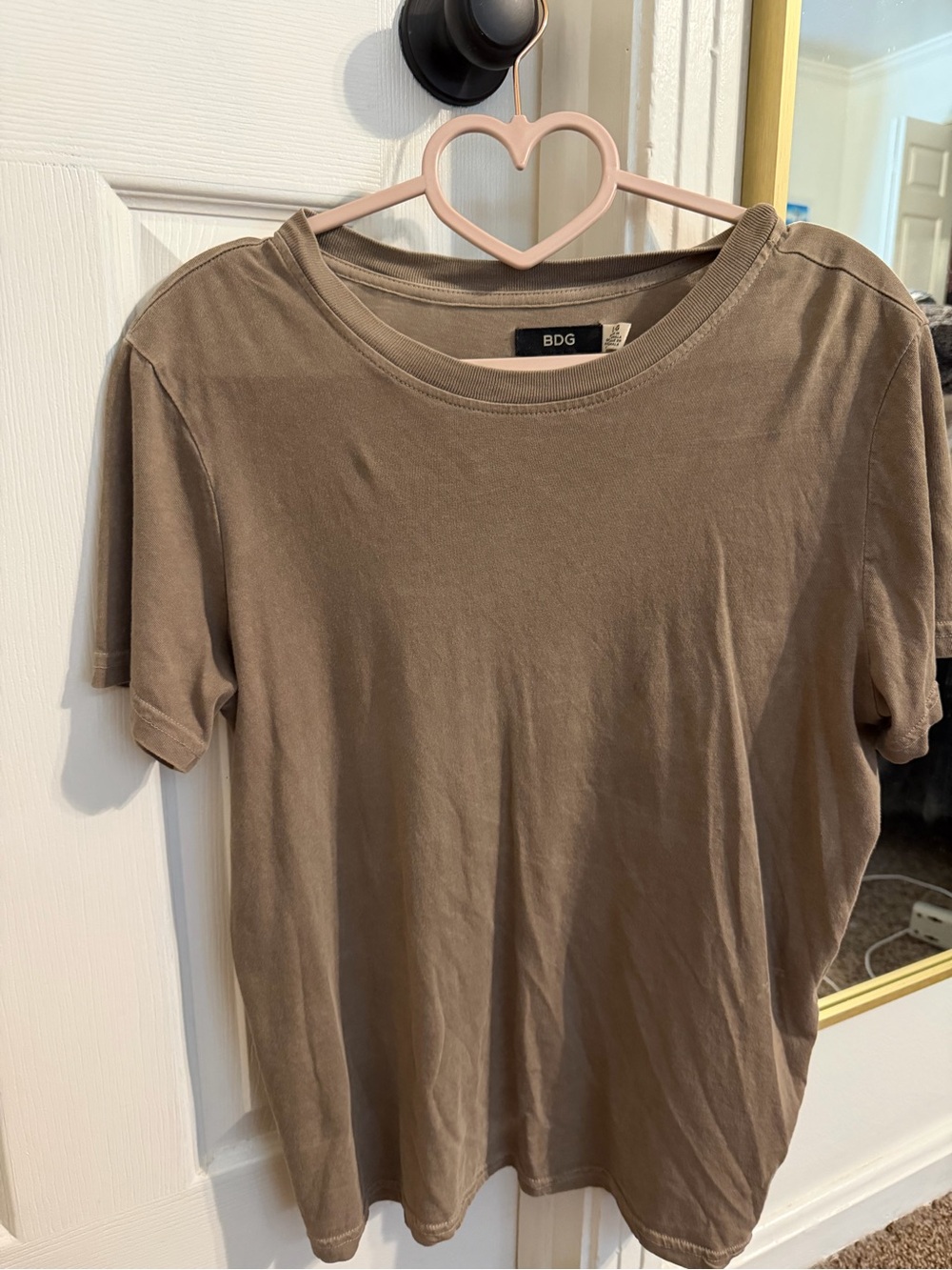 BDG Men’s Brown Crewneck Short-Sleeve T-Shirt